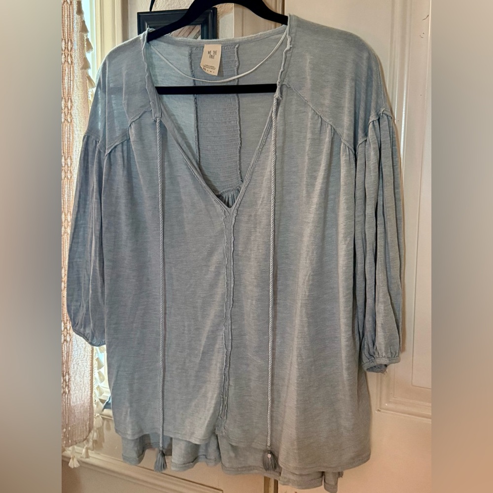 We The Free OVERSIZED adorable SOFT blue top! COZY & CUTE! Lightweight.pls READ!